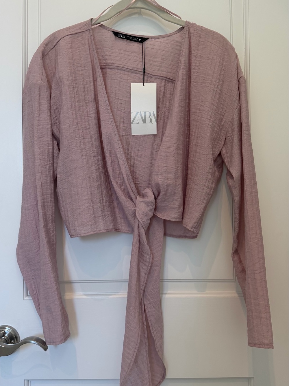 2x ZARA Tie-Front Long Sleeve Crop Top. 1-Rose 1-Black